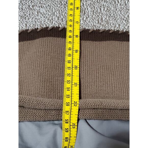 Crazy Horse by Liz Claiborne Women’s Petite MD Sweater Brown Beige Striped V-Nec - Picture 9 of 11